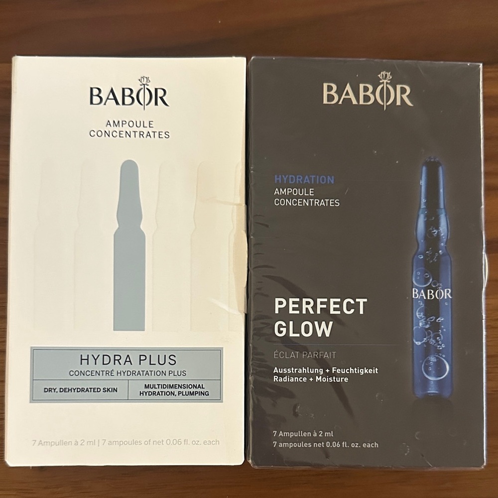 BABOR Hydra Plus Ampoule Concentrates - White and Blue